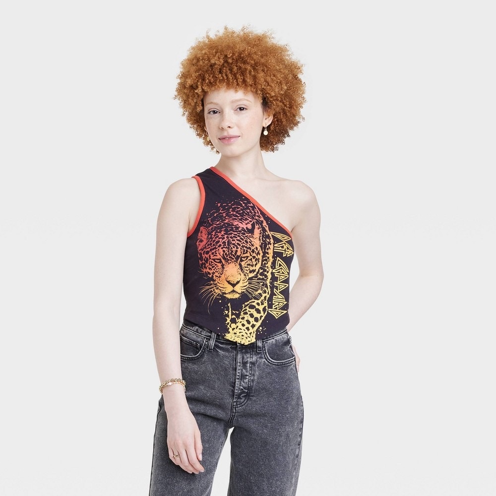 Def Leppard Women’s One-Shoulder Graphic Tank Top - Black L NWT